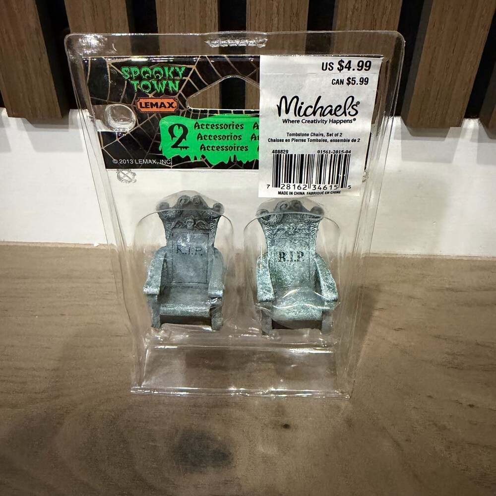 Lemax Spooky Town Tombstone Chairs Set of 2 Halloween Village Accessory 34615